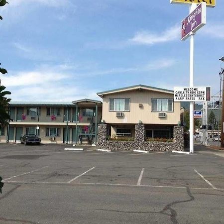 Knights Inn Motel Grants Pass Eksteriør billede